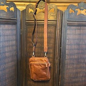 Gun Tote’n Mamas Concealed Carry Shoulder Bag Unisex